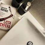 Krzysztofa Bochusa 公寓 耶莱尼亚古拉