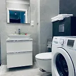 Krzysztofa Bochusa 公寓 耶莱尼亚古拉
