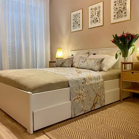 Apartment Krzysztofa Bochusa