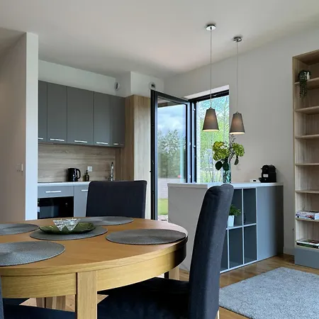 Krzysztofa Bochusa Apartment *