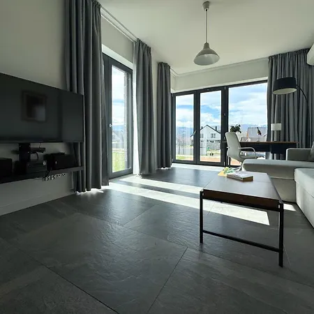 Krzysztofa Bochusa Apartment *