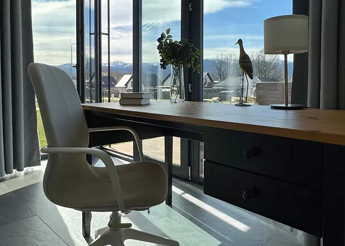 Apartment Krzysztofa Bochusa *